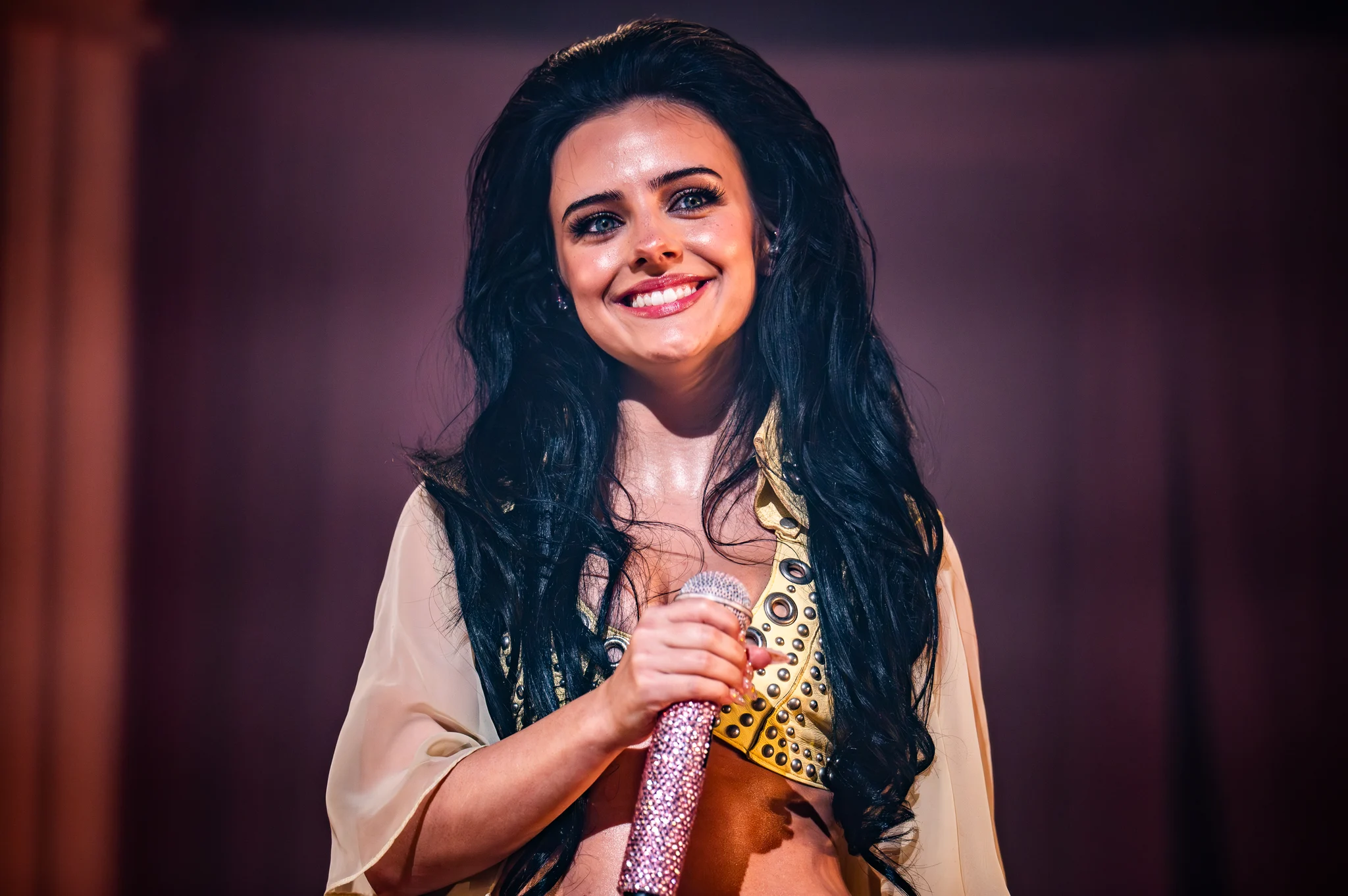 Jessie Murph performing at Queen Elizabeth Theatre, Vancouver, BC - concert photography by Michael Caswell