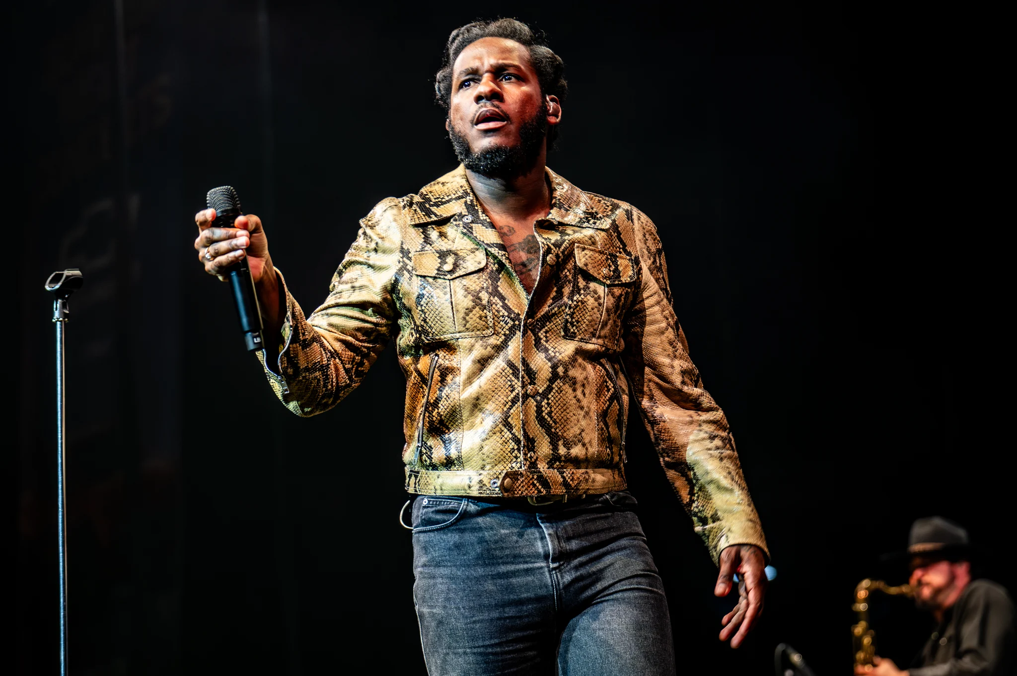 Leon Bridges performing at PNE Summer Night Concerts, Vancouver, BC - concert photography by Michael Caswell