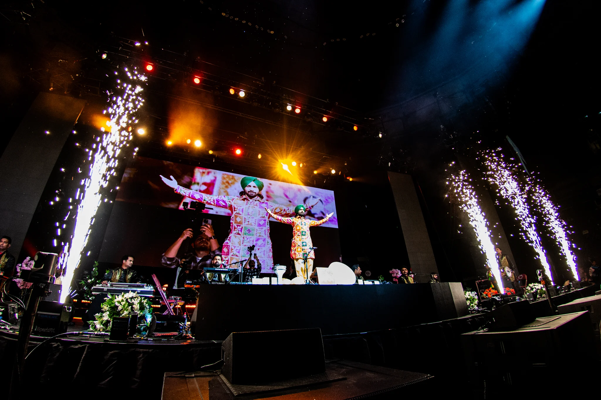 Satinder Sartaaj performing at Rogers Arena, Vancouver, BC - concert photography by Michael Caswell
