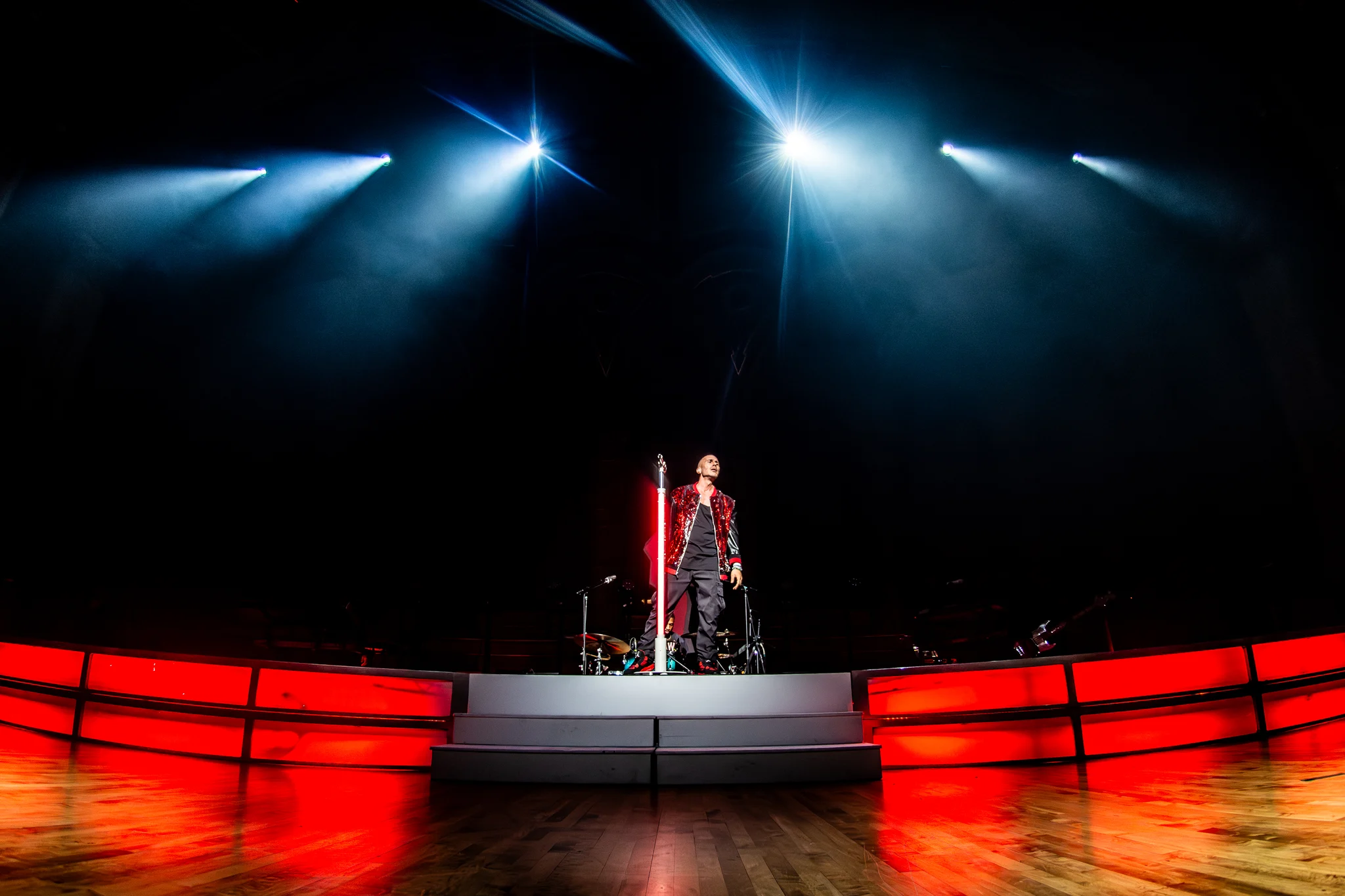 Shawn Desman performing at Orpheum Theatre, Vancouver, BC - concert photography by Michael Caswell