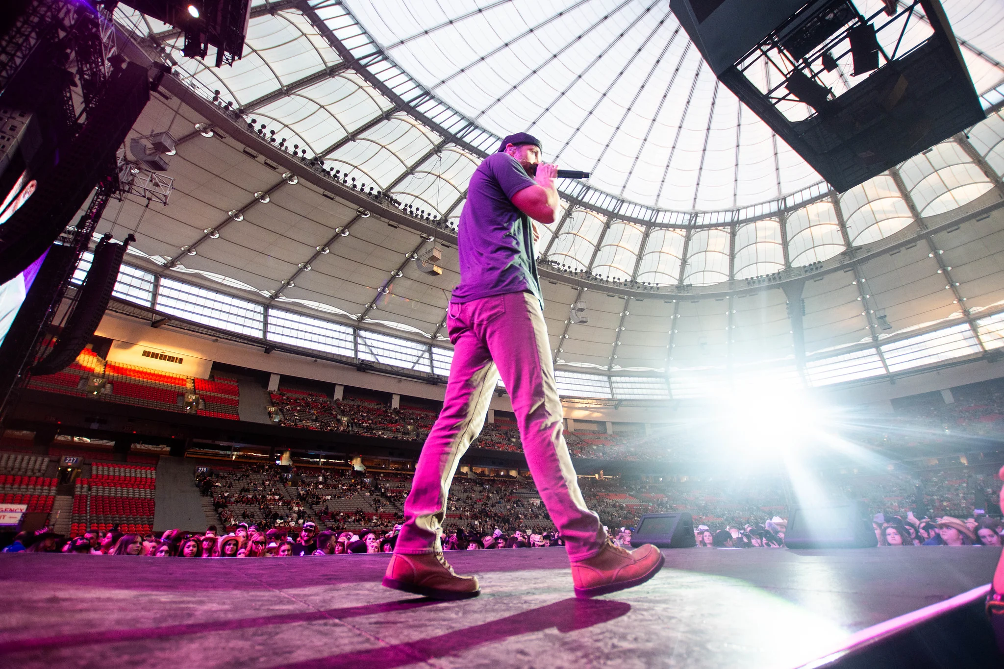 Walker Hayes performing at Coast City Country, Vancouver, BC - concert photography by Michael Caswell